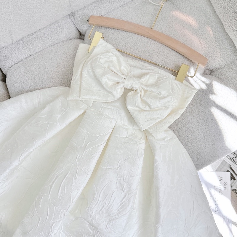 ĐẦM ỐNG GẤM HOA NỔI XOÈ🍂