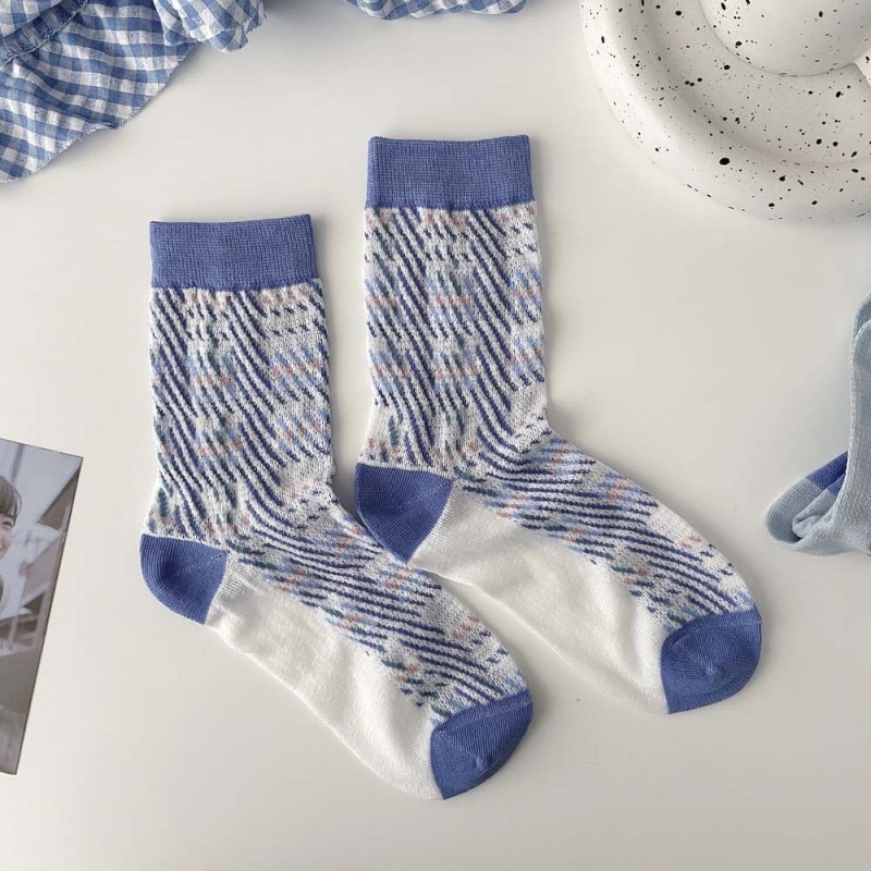 Vớ Dài Trung Bình Mềm Mại In Họa Tiết Hoa Nhỏ Dễ Thương Phong Cách Nhật Bản Thời Trang Mùa Hè Cho Nữ