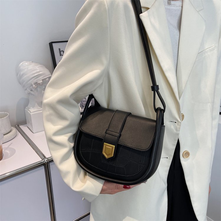 Túi xách nữ đẹp - Túi đeo chéo đeo vai da mềm khóa xiên nữ 453