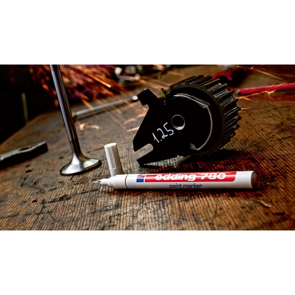 Bút paint marker EDDING 780