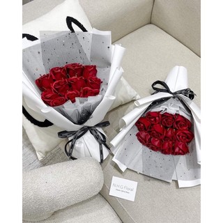 BÓ 10b hoa sáp màu đỏ đậm