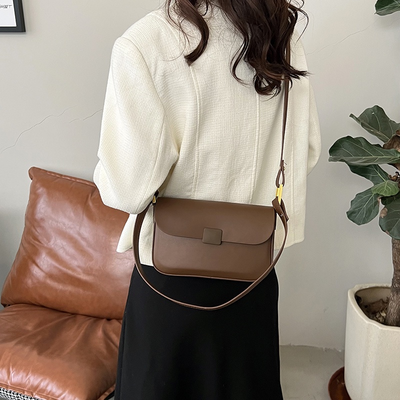 Túi đeo chéo IELGY màu trơn phong cách retro thời trang đơn giản dành cho nữ