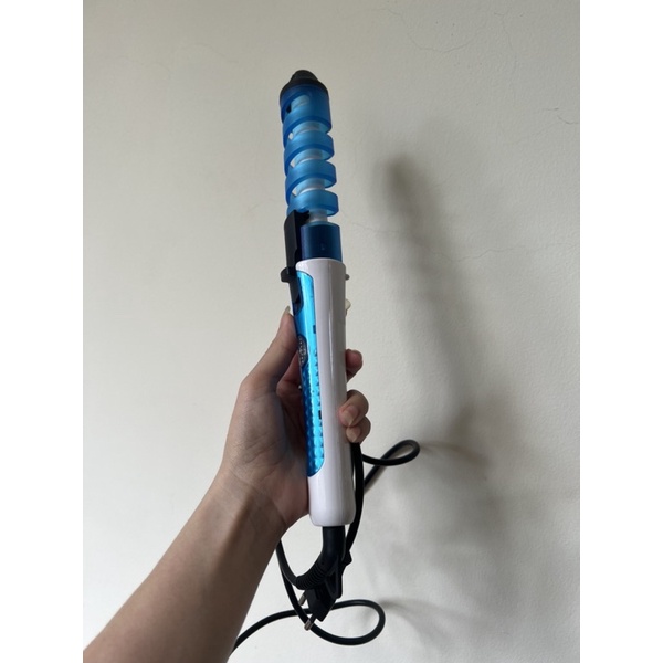 Máy uốn tóc công ty thanh lý mẫu trưng hàng new 100%