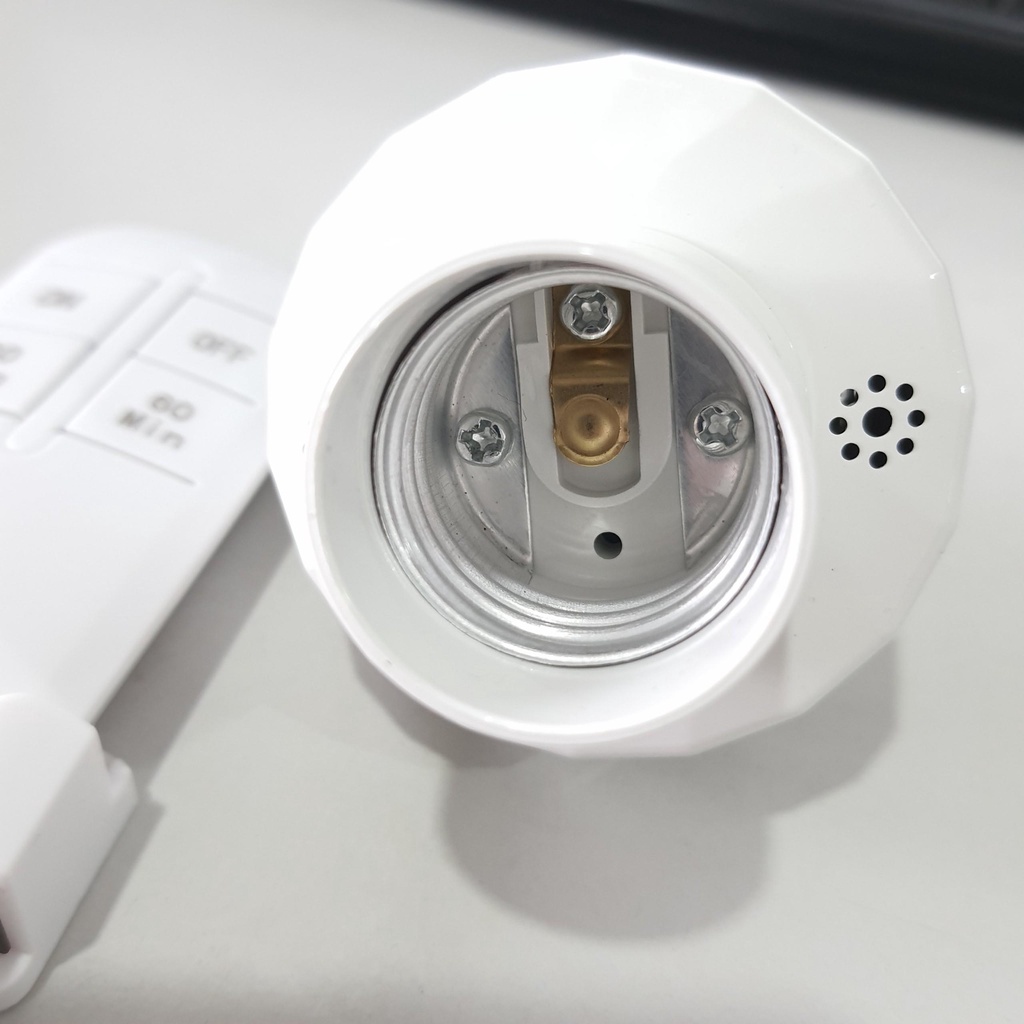 Đui đèn điều khiển từ xa không dây INVERTECH CHÍNH HÃNG có chức năng hẹn giờ tắt độ bền cao bắt sóng khoẻ xuyên tường