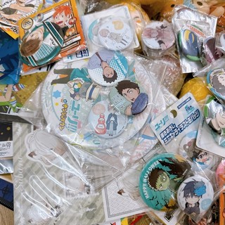 Random Goods sưu tập nhiều thể loại anime manga