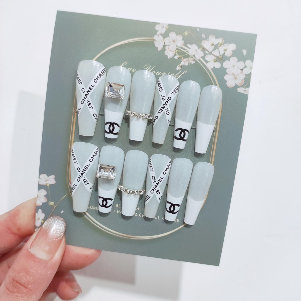 Bộ 24 Móng Tay Giả Kèm Keo Dán Chất Lượng Cao