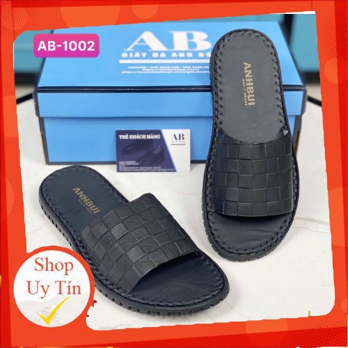 Dép nam quai ngang 100% da bò. Dép 𝐇𝐌 𝐌𝐚̃ 𝐀𝐁-𝟏𝟎𝟎𝟐 Đ𝐞̂́ 𝐊𝐡𝐚̂𝐮 chất da xịn chống bong tróc, chống hôi chân