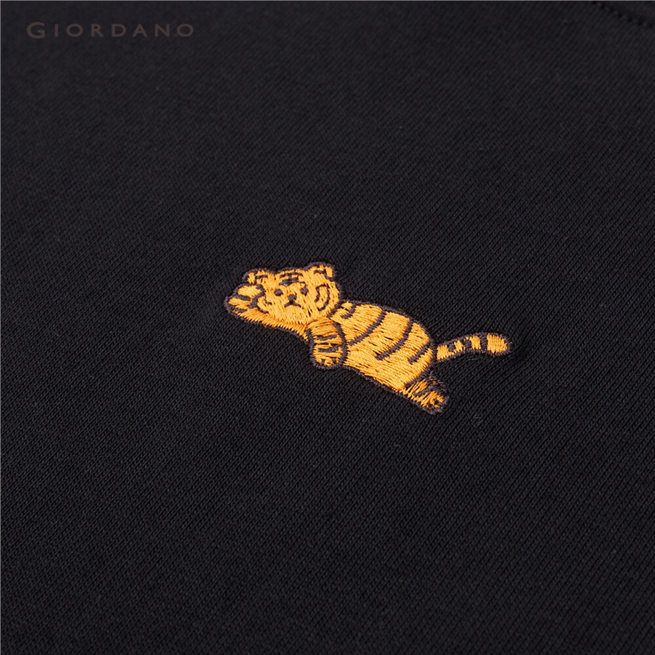 Áo thun nữ GIORDANO 05393385 tay ngắn họa tiết động vật thêu xinh xắn