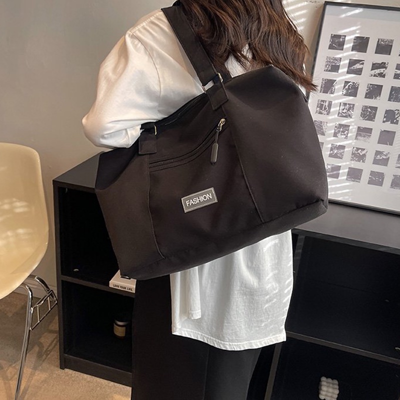 Túi Đeo Vai Bằng Vải nylon Sức Chứa Lớn Thiết Kế Đa Dạng Đơn Giản Cho Nữ