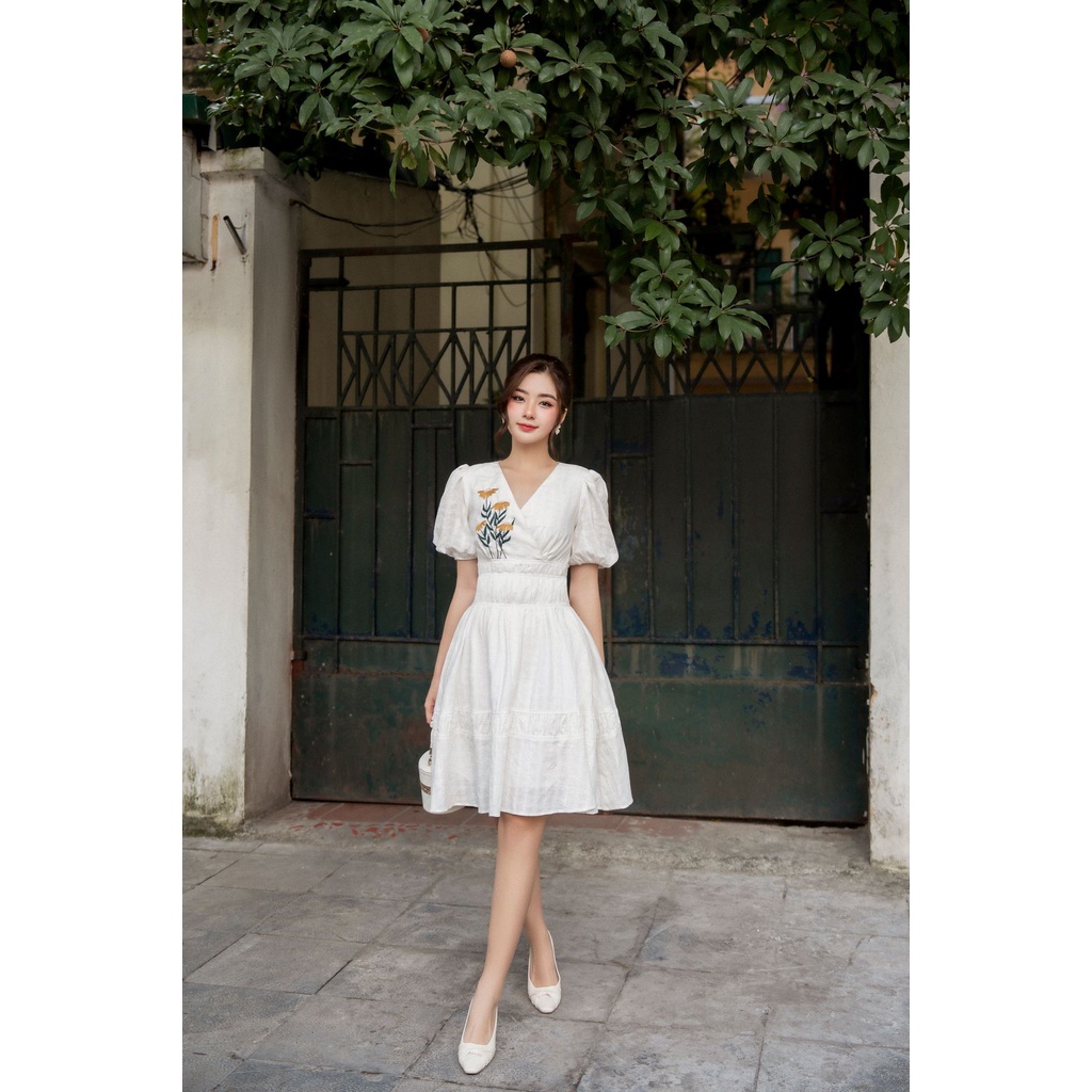 OLV - Đầm Sara Embro Dress