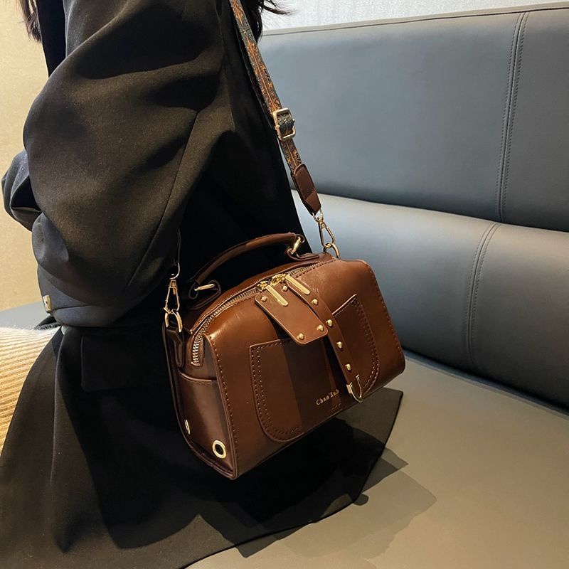 Túi Xách Đeo Vai Phong Cách Retro Thời Trang Thu Đông Dành Cho Nữ