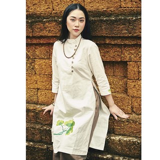  Set bộ áo dài cách tân nữ 2 tà SLINEN chất Linen thô mộc form áo suông không kén dáng  Áo trắng - Quần rêu  