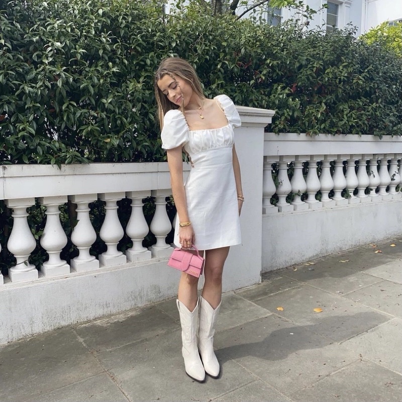 DORÉE - Đầm cổ vuông tay phồng hở lưng đan dây