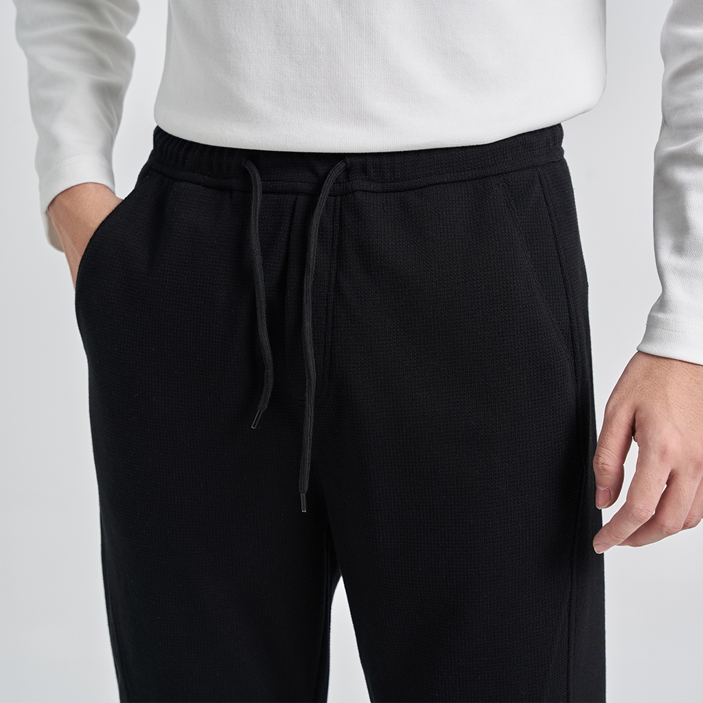 Quần Jogger Nỉ Phom Regular Trẻ Trung Năng Động Local Brand KRIK JG0300