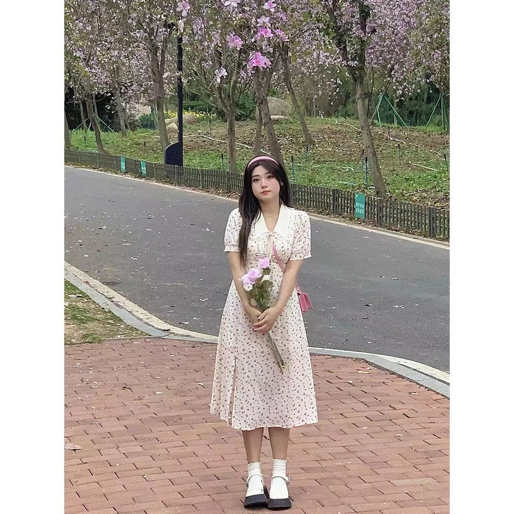 Annie is Not Hot ~ Đầm Hoa Dáng Rộng Cổ Búp Bê Tay Phồng Xẻ Tà Cá Tính Ngọt Ngào Cho Nữ