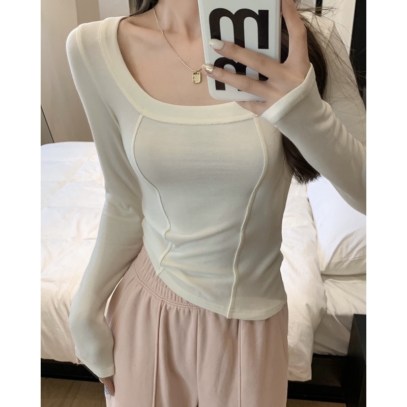 [2 Màu] Áo Thun Tay Dài Mỏng Bên Trong Với Quần Legging Ngắn insU Cổ Chữ U