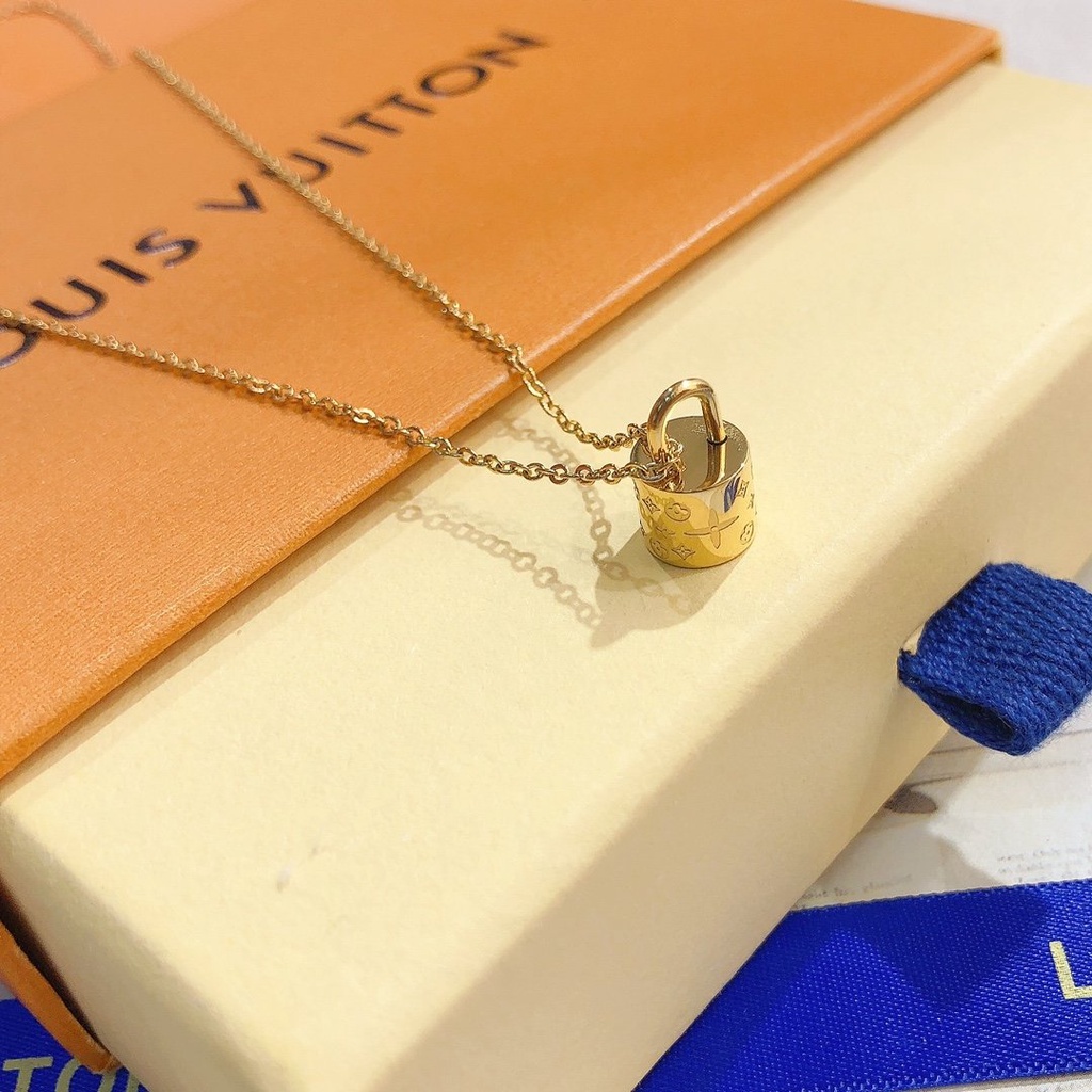 LOUIS VUITTON Vòng cổ Thép Titan Họa Tiết Lv Sang Trọng Cho Nam Nữ