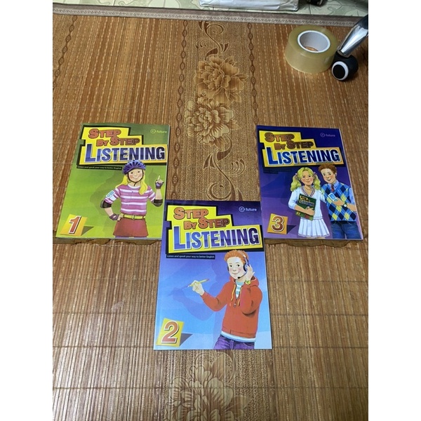 Step By Step Listening 1,2,3 ( Chọn tuỳ í level 1-3 )