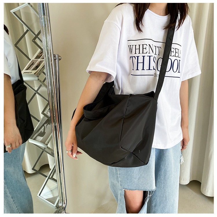 Túi Đeo Chéo Vải Oxford Thời Trang Thể Thao Nữ