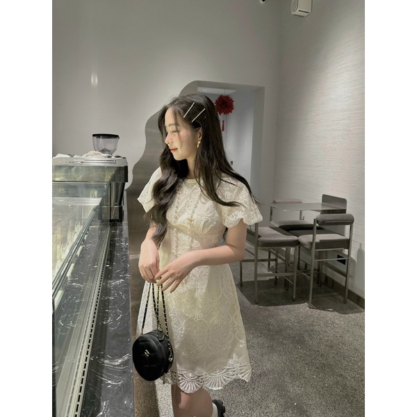 Đầm Ren Hai Lớp Phối Cổ Ngọc Xinh Mã KH8