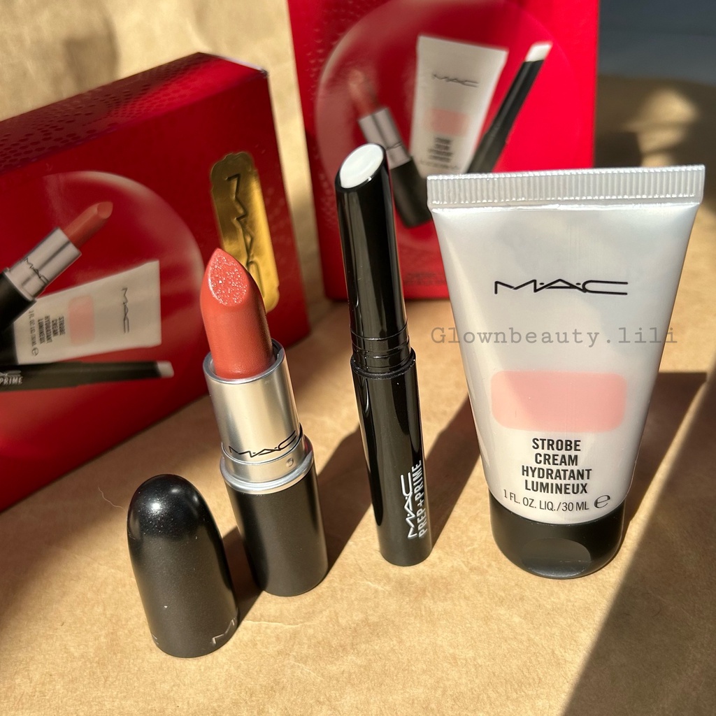 Set trang điểm MAC