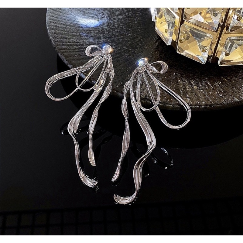 Thanh lý bông tai new nhiều mẫu