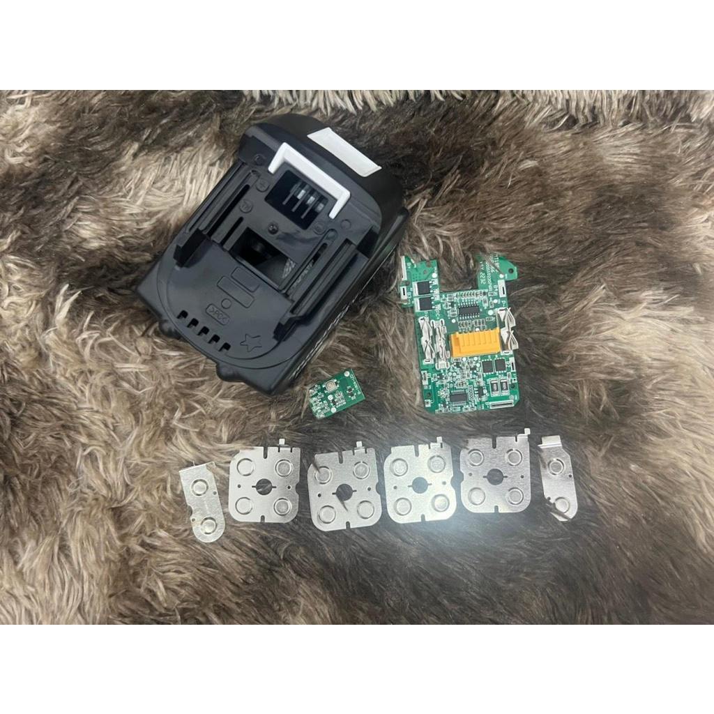 Vỏ mạch nhận sạc zin Makita 18V có cân bằng và led báo pin. . BN.