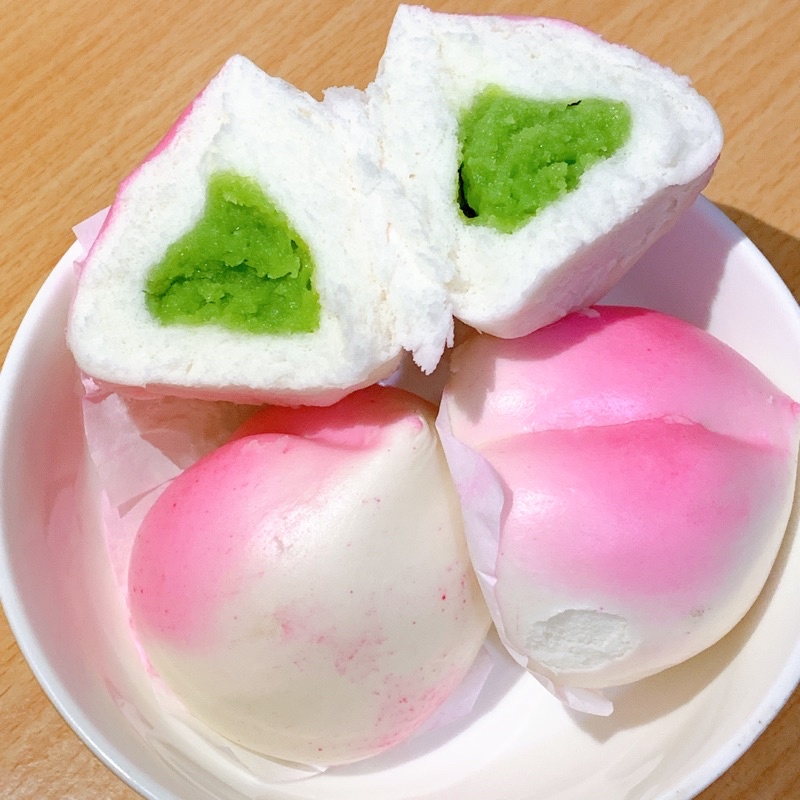 BÁNH BAO TRÁI ĐÀO