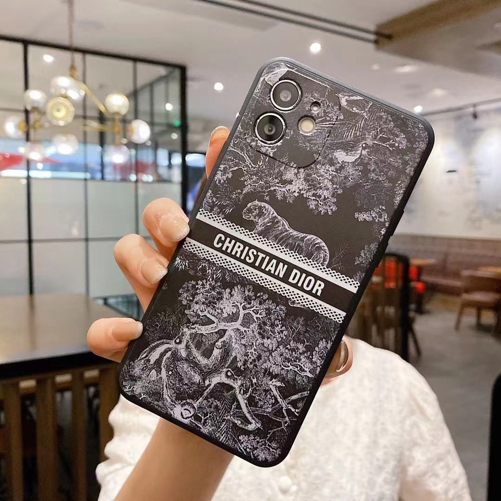 Ốp lưng Realme 5 5i 5S 6i U1 2 Pro C2 2 5 Pro 6 Pro 6 Realme 6S C11 2020 C15 C12 C25 C25S 7 4G 7i C17 X7 8 4G 8 Pro 7 5G Vỏ điện thoại bằng silicon kiểu châu Âu và châu Âu 90 °