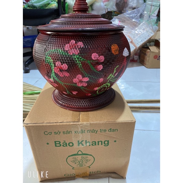 Giỏ ấm tích - Giỏ ủ trà vẽ hoa sen và chữ  Lộc 1.5 Lít( không kèm theo ấm )
