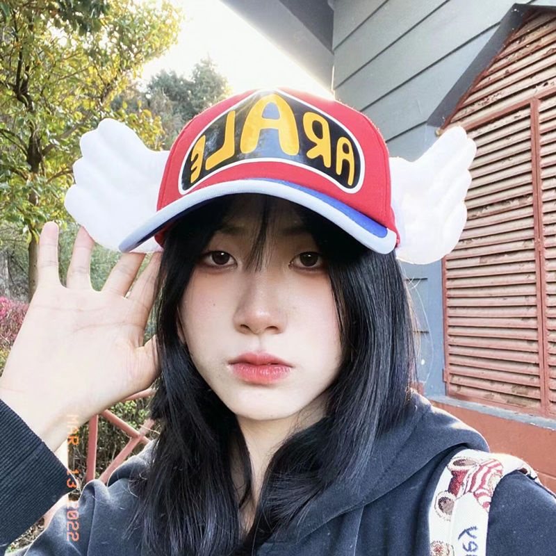 Mũ Lưỡi Trai Vành Cong Hình Đôi Cánh Thiên Thần Dễ Thương Phong Cách Đường Phố Cao Cấp Dành Cho Người Lớn