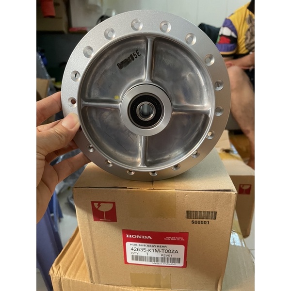 Đùm sau cho wave 125i chính hãng