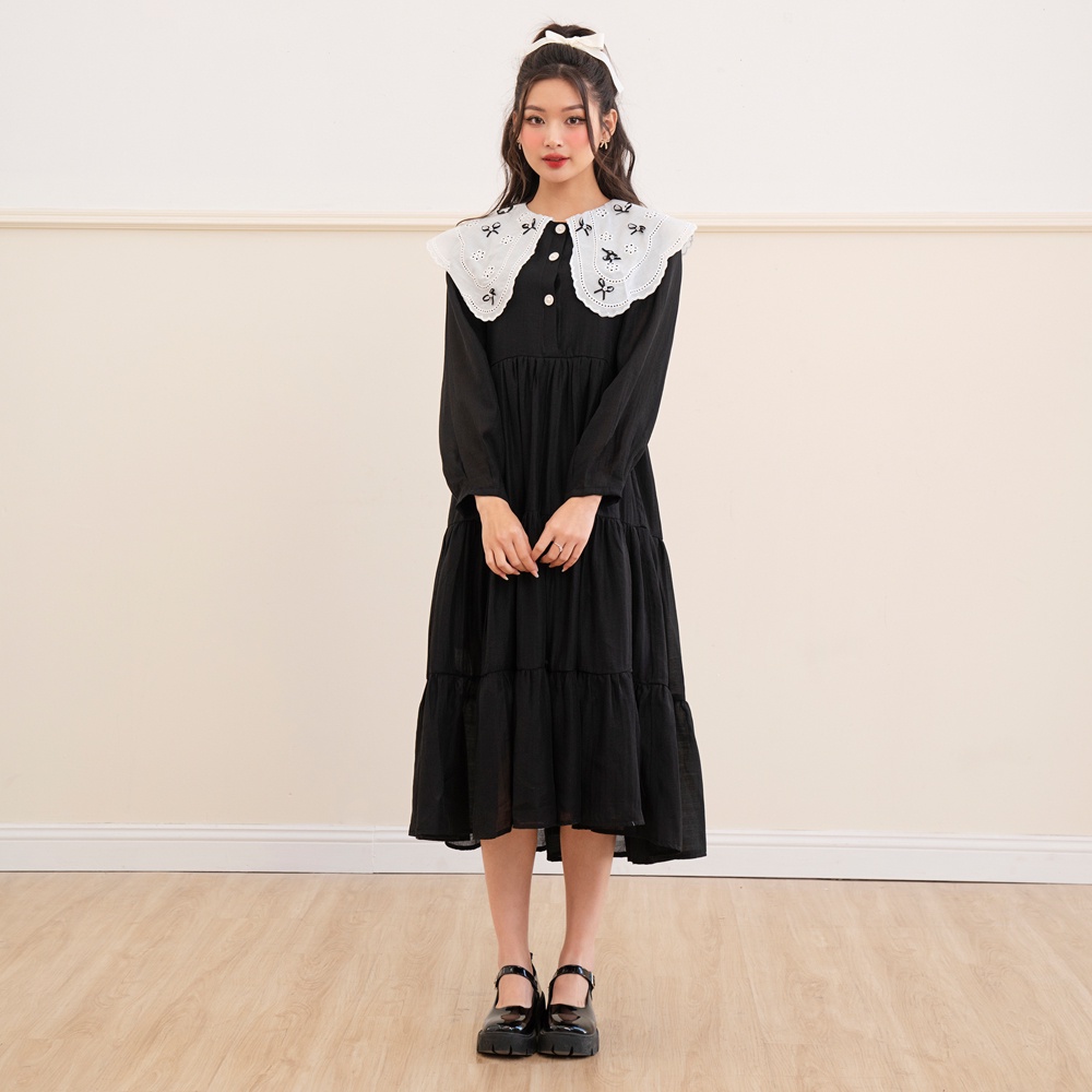 BLEUBIRD Váy suông xòe dài cổ ren đính nơ Sohee Dress