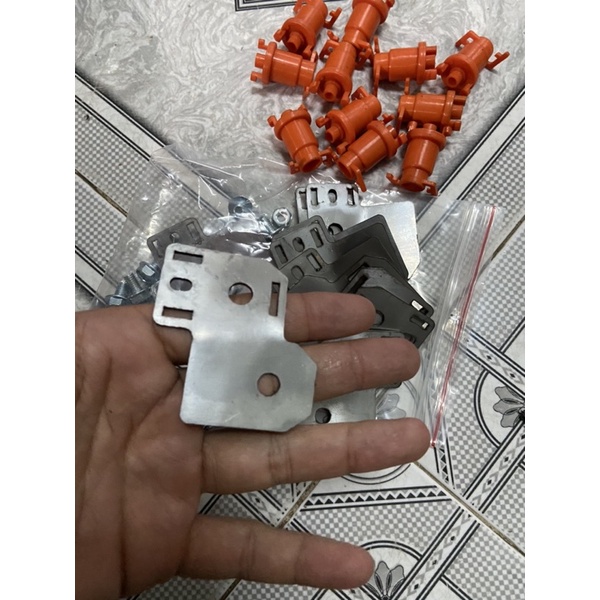 Bass dời báo xăng cho winner