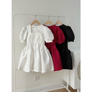 Váy gấm cổ vuông chun ngực by Samhyewear