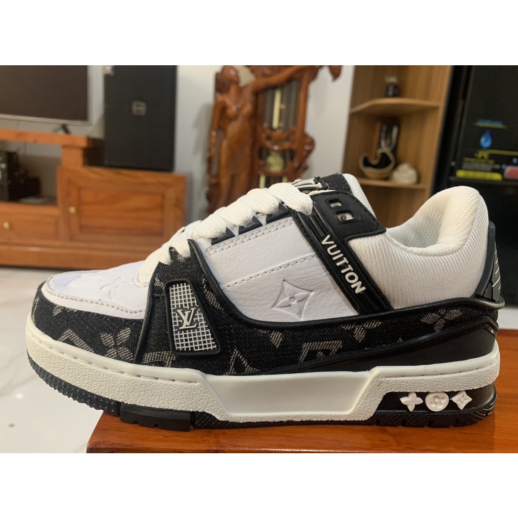 Giày LV Louis Vuitton Trainer Black White, Giày LV Nam Nữ Mẫu Mới Hot Hit 2 Phiên Bản Màu Sắc Hàng Cao Cấp