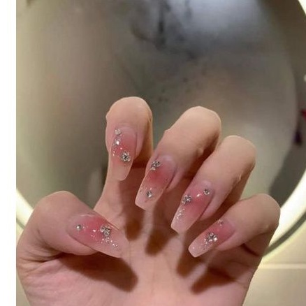 nail box thiết kế-sơn loan nhẹ nhàng có đính đá