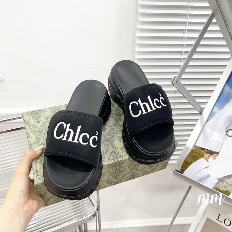 Dép đế xuồng chữ thêu CHLCC đế nhẹ cao 5cm hàng quảng châu full hộp