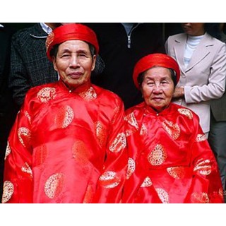 Áo dài mừng thọ ông vải gấm thọ thượng hải