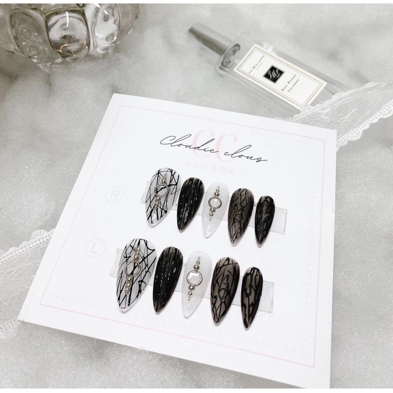 Charm kim loại, charm X trang trí móng