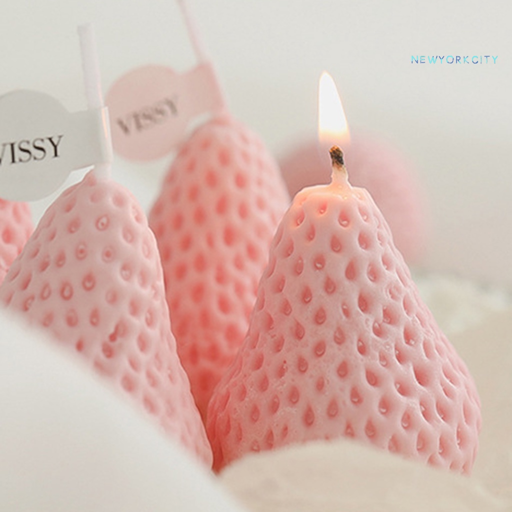 Nến Thơm Hình Trái Dâu Thân Thiện Với Môi Trường