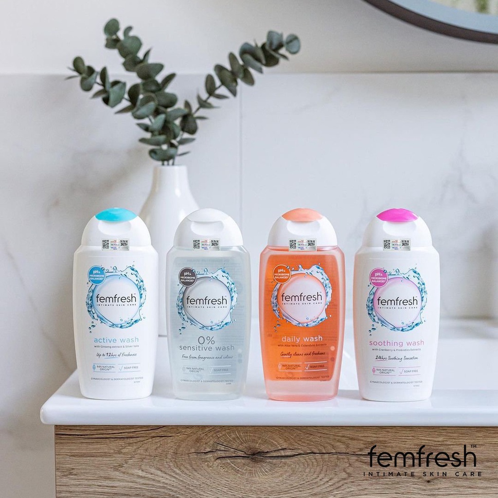 Dung dịch vệ sinh phụ nữ cao cấp năng động Femfresh Active Fresh Wash 250ml