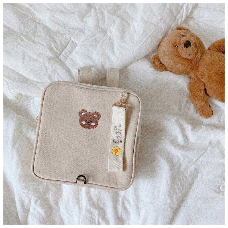 Ba Lô Thêu Hình Gấu Chống Thất Lạc Phong Cách Hàn Quốc Cho Bé