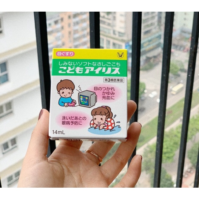 Nhỏ mắt Taisho Nhật Bản cho bé hay xem tivi điện thoại