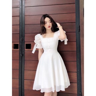 Váy trắng siêu xinh