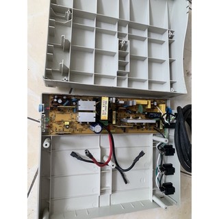 UPS Santak TG1000 600W.