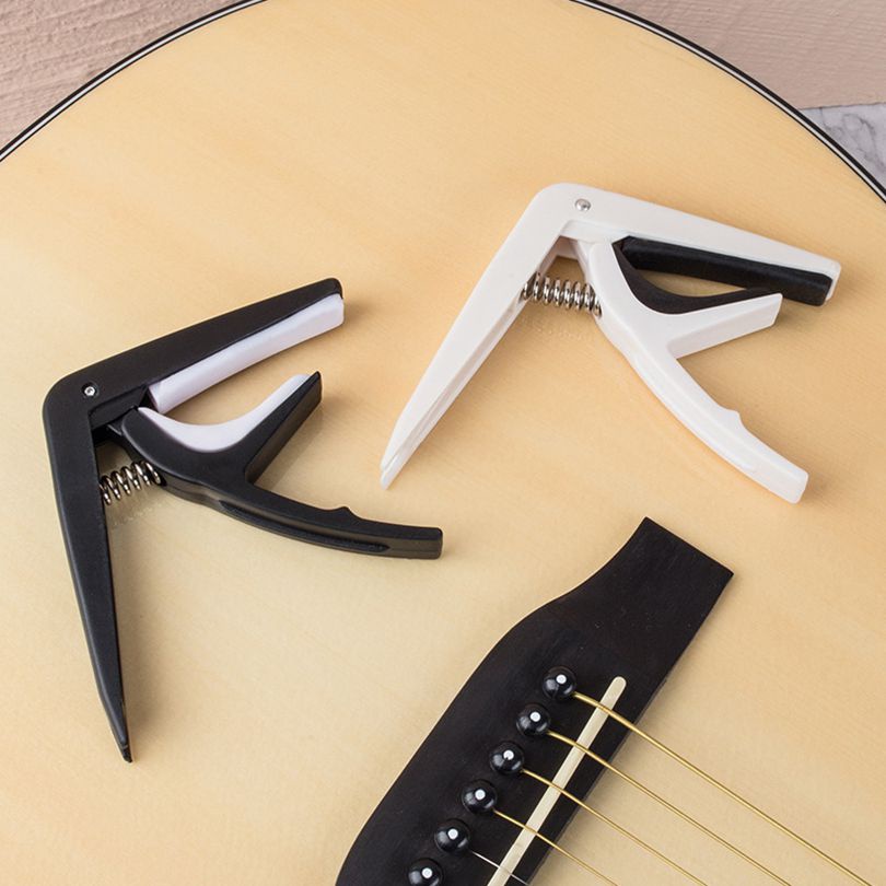 Capo BằNg NhựA 2 MàU Cho ĐàN Guitar ĐiệN / Ukulele