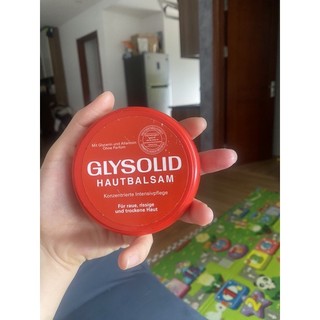 Kem dưỡng ch.ống nẻ Glysolid 100ml Đức