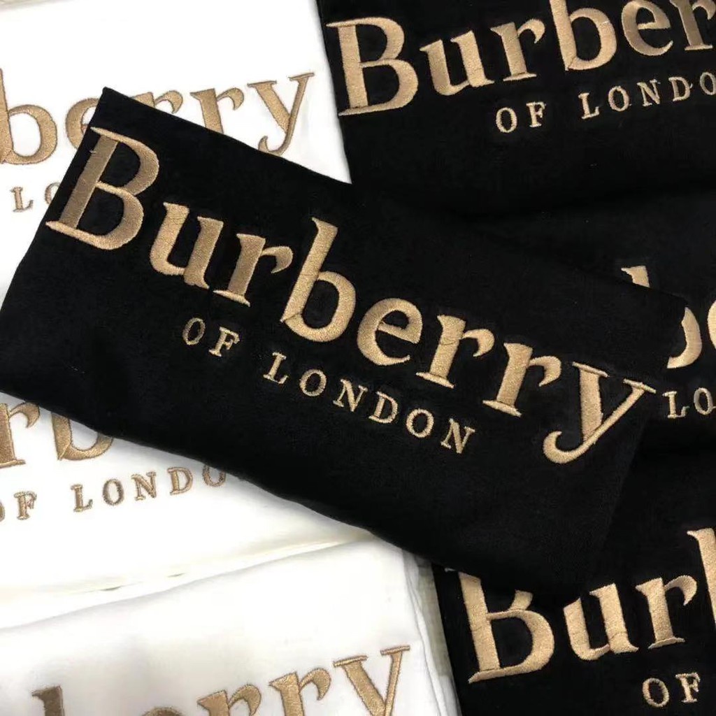 Áo Thun Burberry Chất Cotton Hoạ Tiết Chữ Thêu + Nhãn Hiệu Cho Cặp Đôi