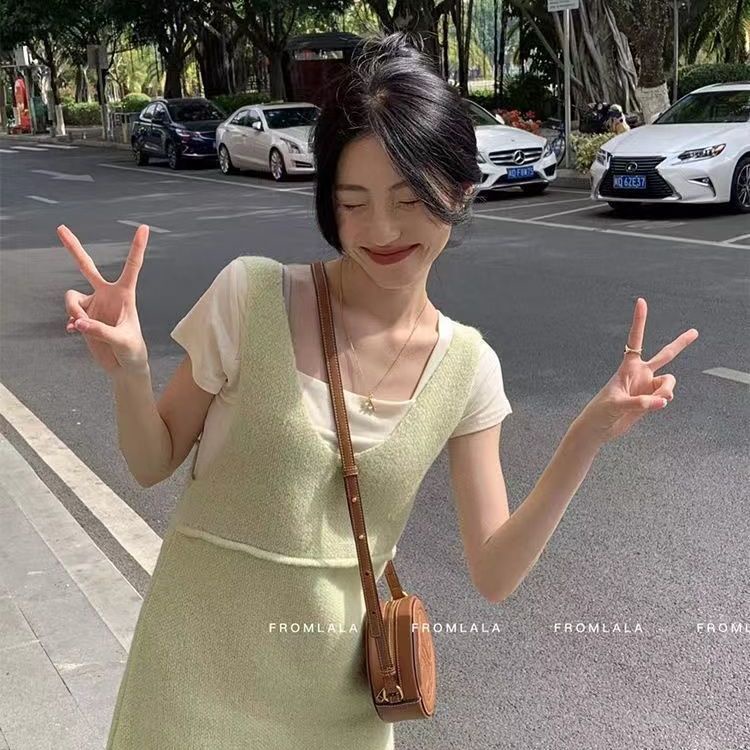 Áo Thun COZOK Ngắn Tay Cổ Vuông Ôm Dáng Thời Trang vintage